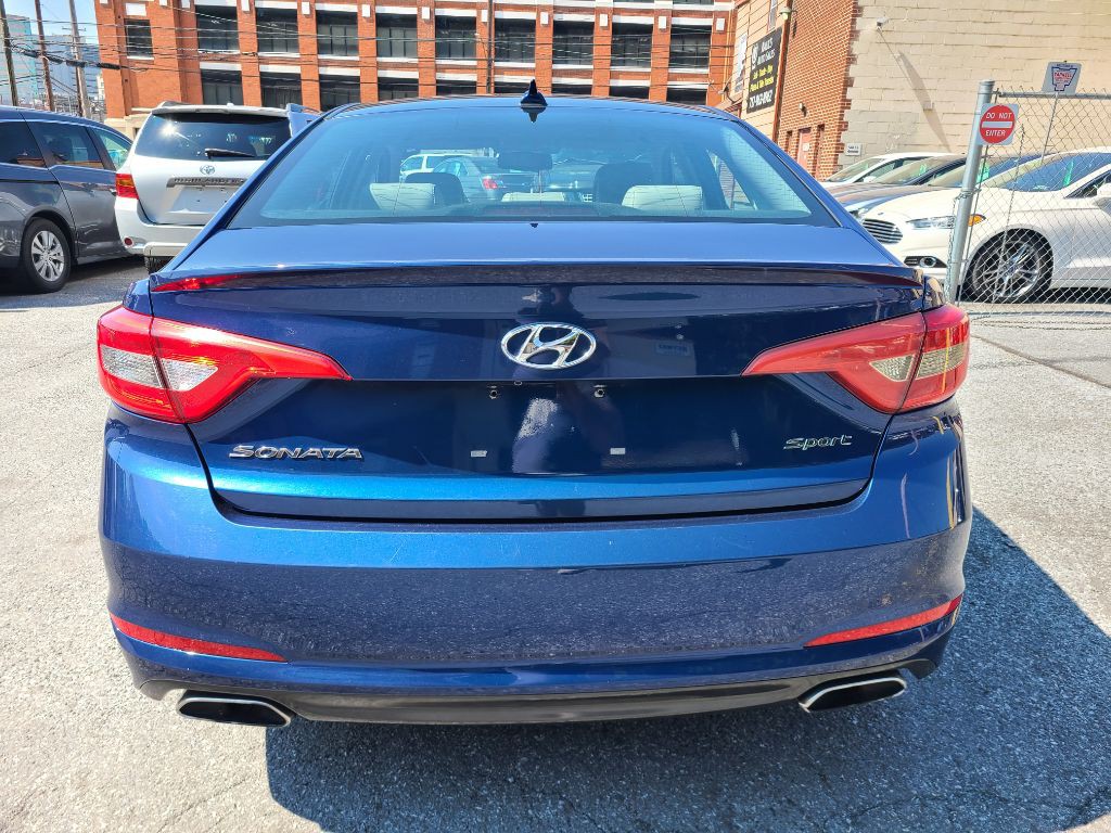 2015 Hyundai Sonata Image 4
