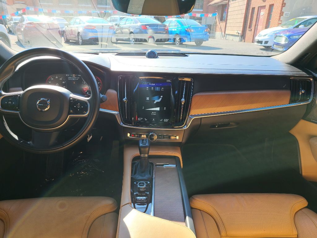 2017 Volvo S90 Image 11