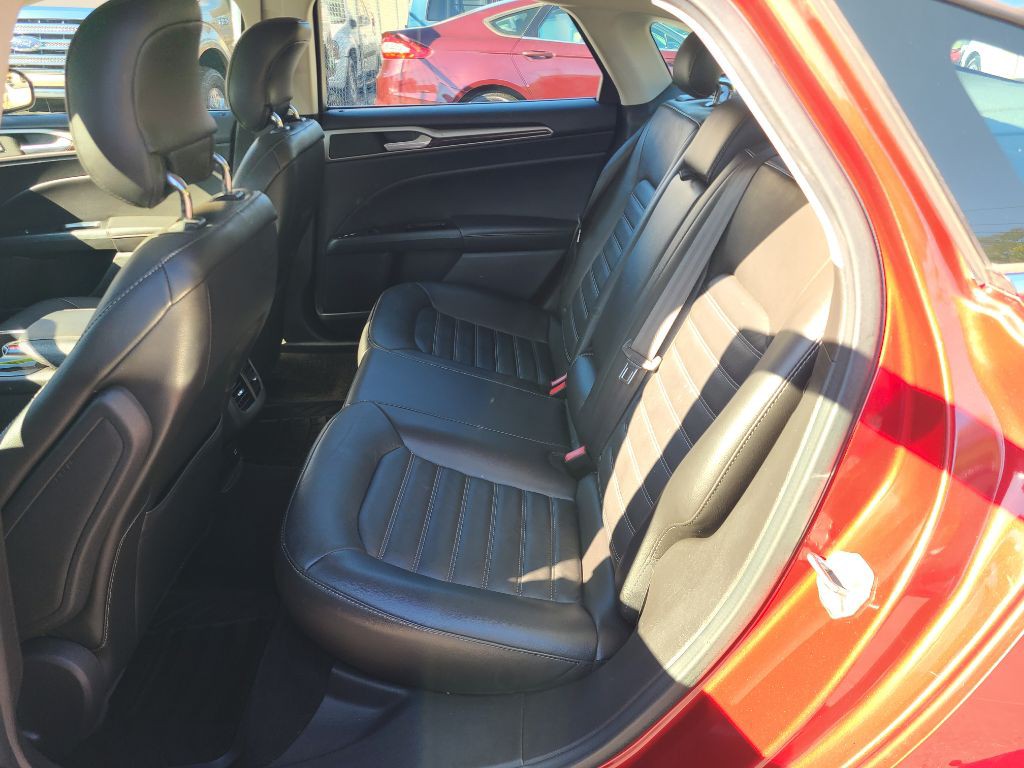 2015 Ford Fusion Image 11