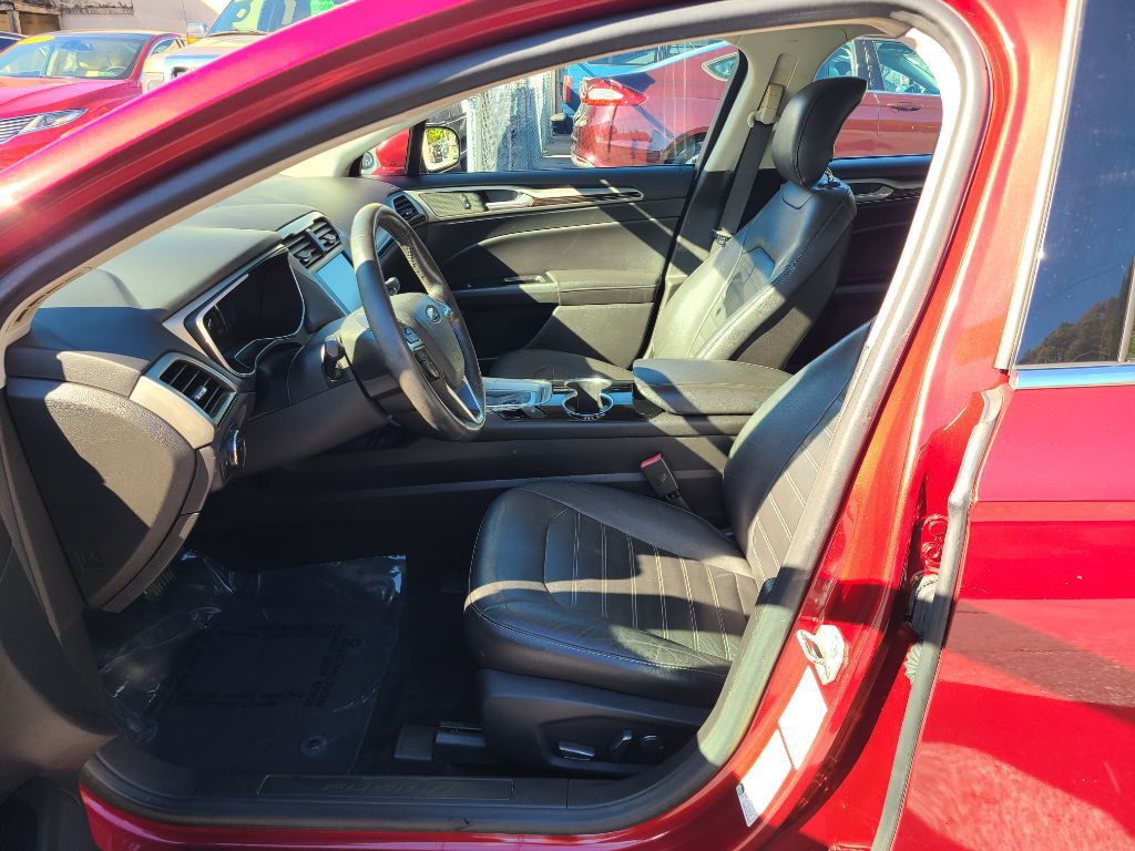 2015 Ford Fusion Image 12