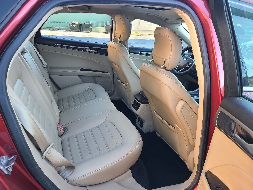 2013 Ford Fusion Image 12