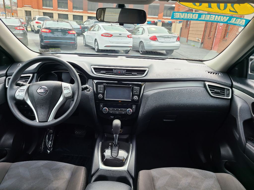 2016 Nissan Rogue Image 11