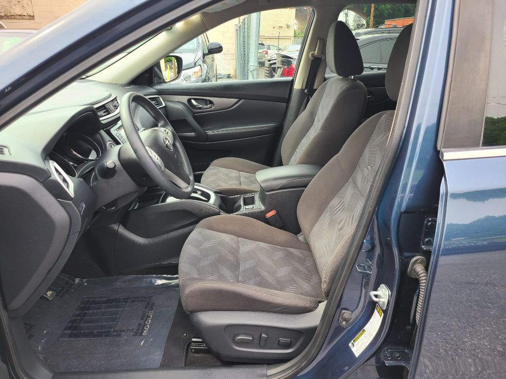 2016 Nissan Rogue Image 12