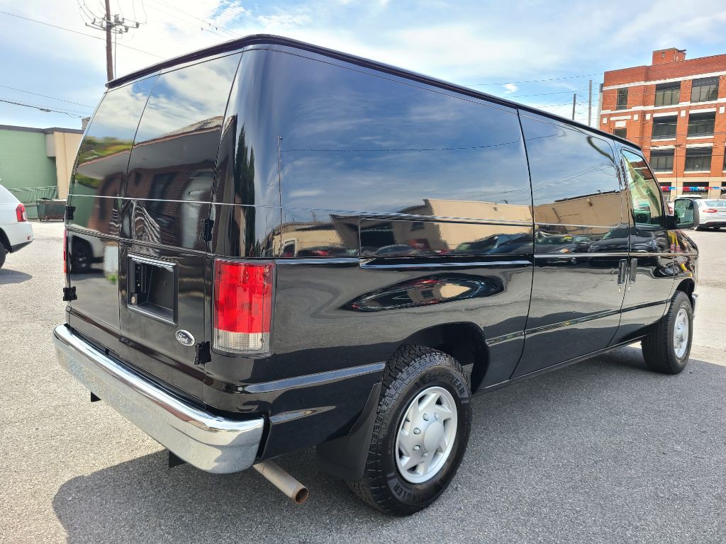 2014 Ford Econoline Image 5
