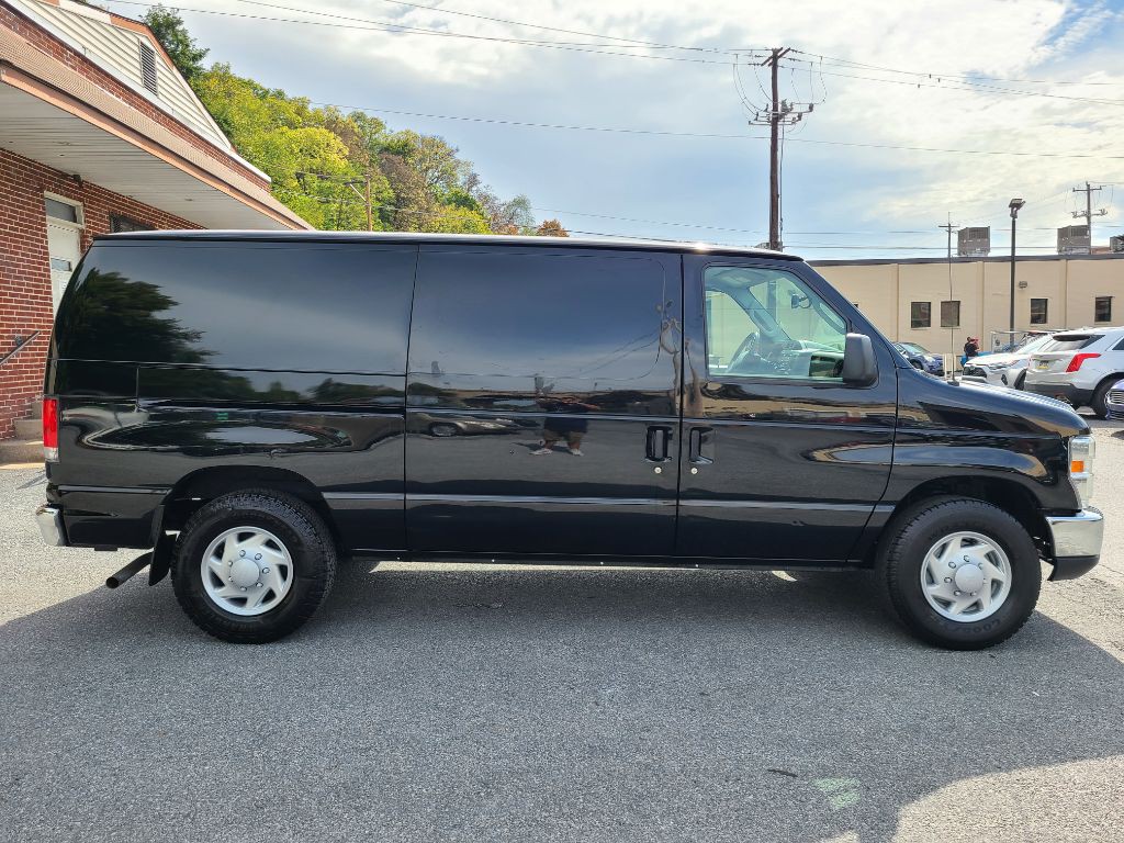 2014 Ford Econoline Image 6