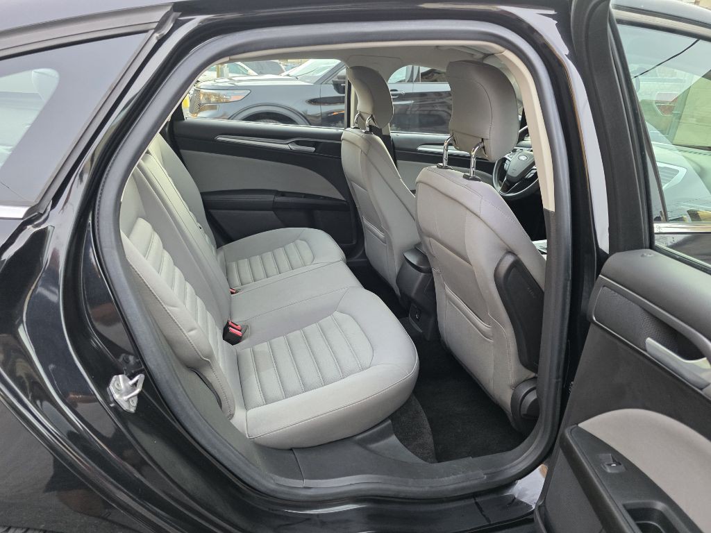 2014 Ford Fusion Image 11