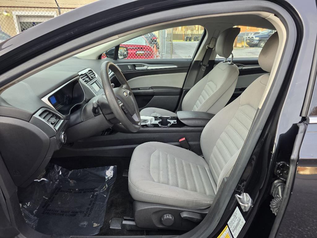 2014 Ford Fusion Image 13