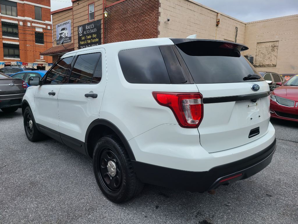 2016 Ford Explorer Image 3