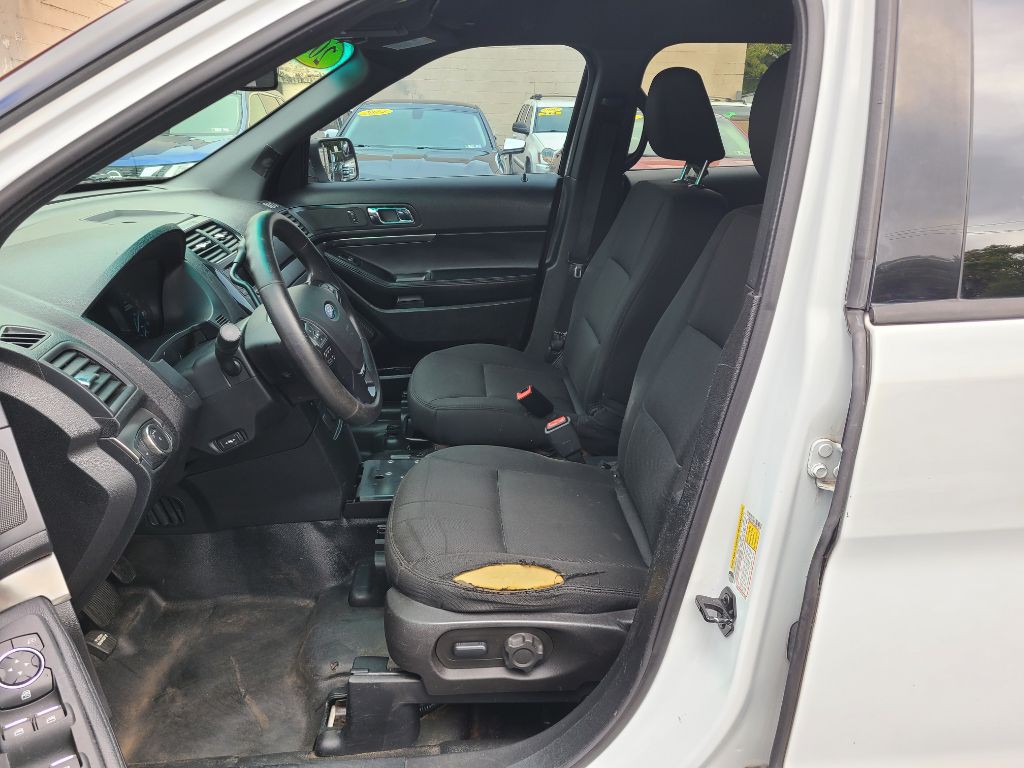 2016 Ford Explorer Image 15