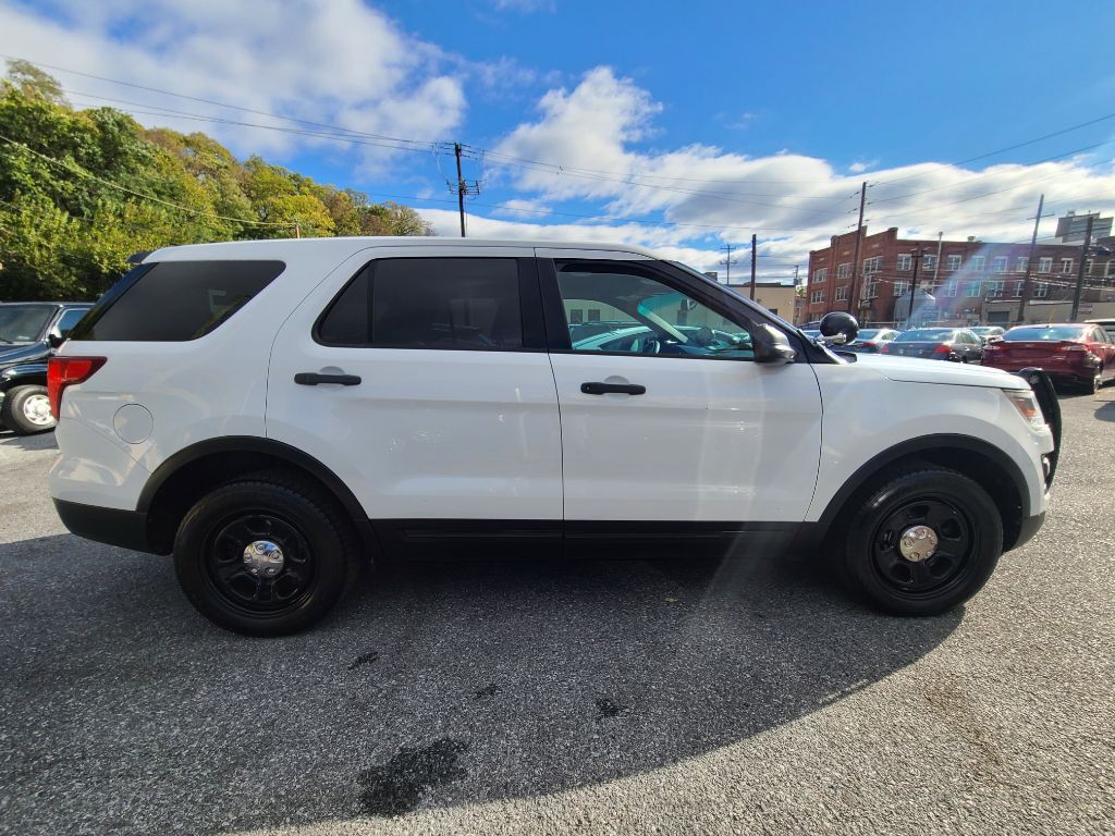 2016 Ford Explorer Image 6