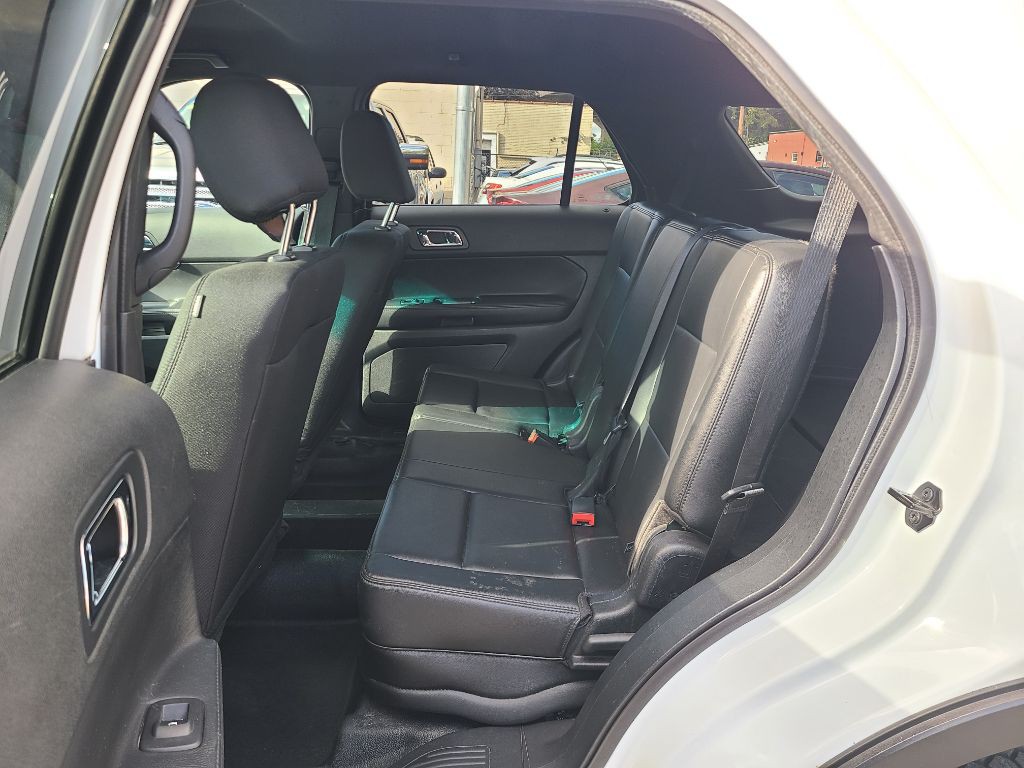 2016 Ford Explorer Image 14