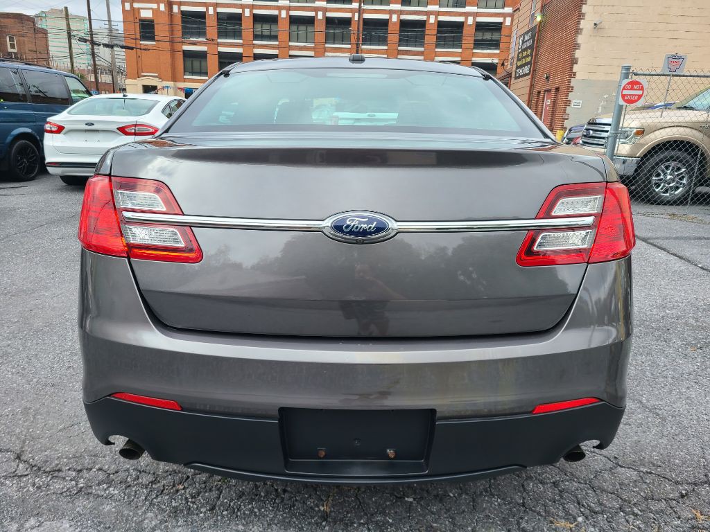 2015 Ford Taurus Image 3