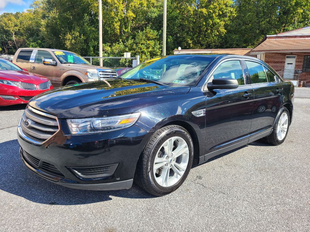 2016 Ford Taurus Image 1