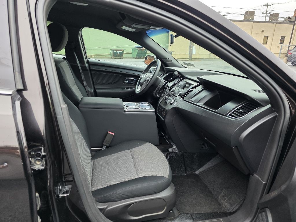 2013 Ford Taurus Image 9