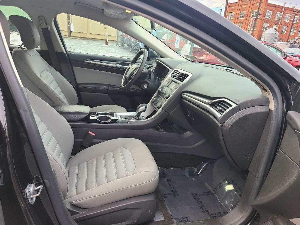 2013 Ford Fusion Image 9