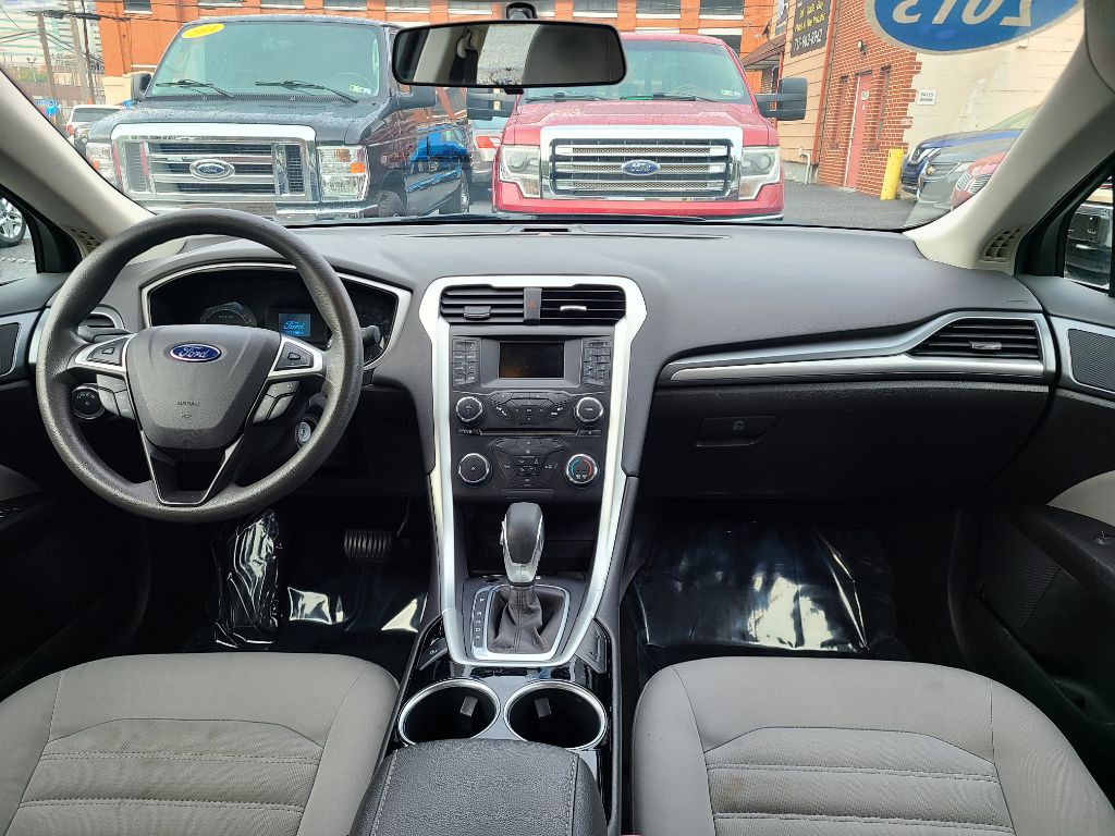 2013 Ford Fusion Image 10