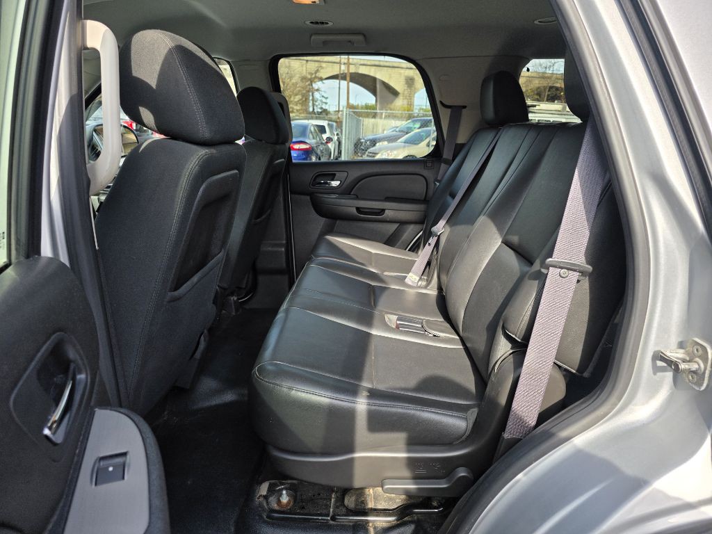 2012 Chevrolet Tahoe Image 13