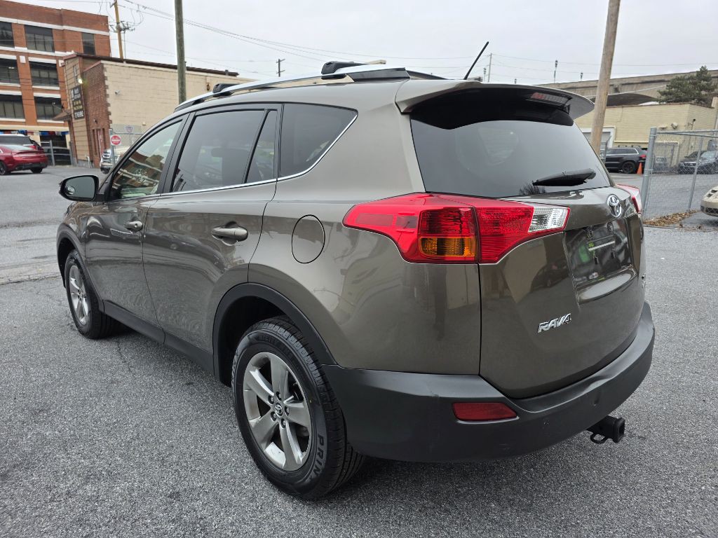 2015 Toyota Rav4 Image 3
