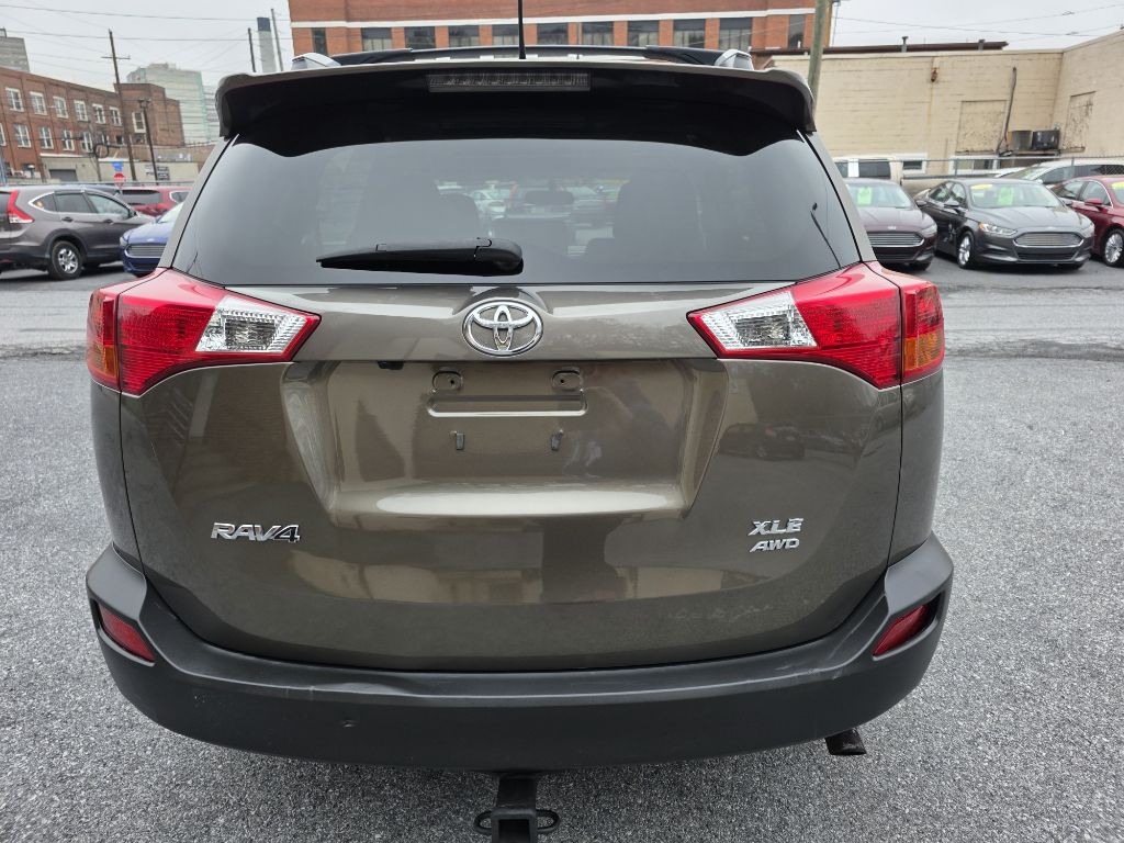 2015 Toyota Rav4 Image 4