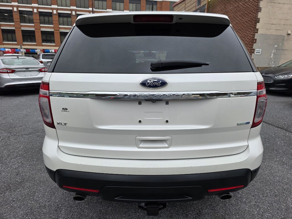 2015 Ford Explorer Image 12