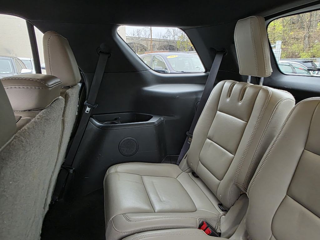 2015 Ford Explorer Image 16