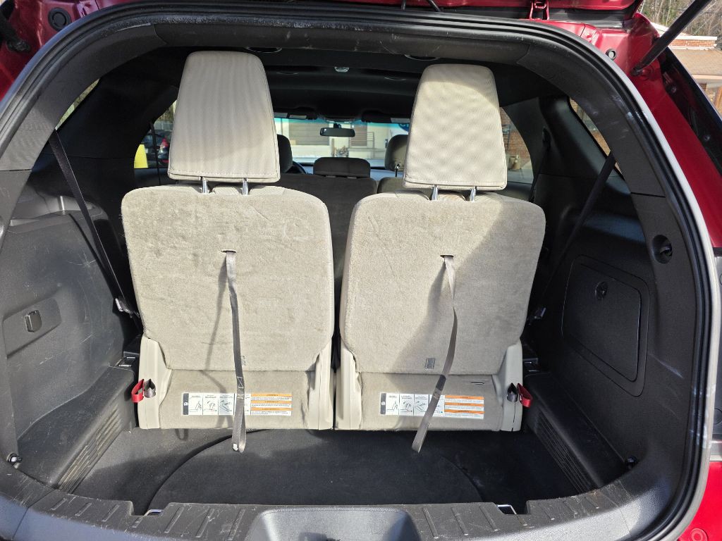 2013 Ford Explorer Image 13
