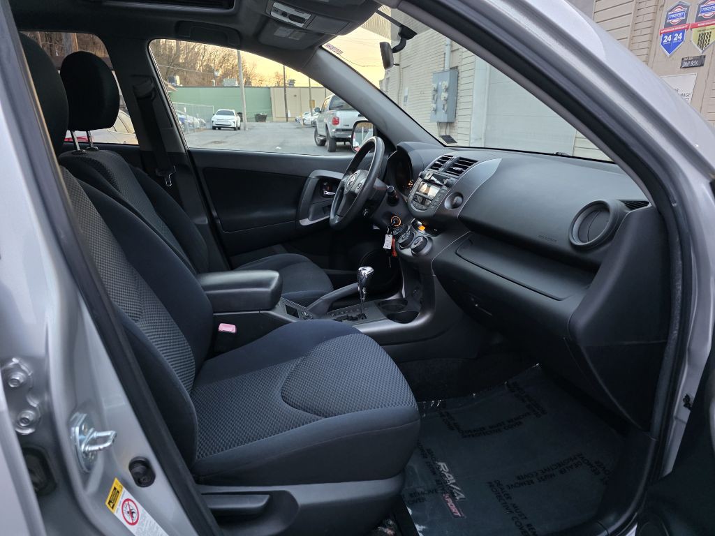 2009 Toyota Rav4 Image 10
