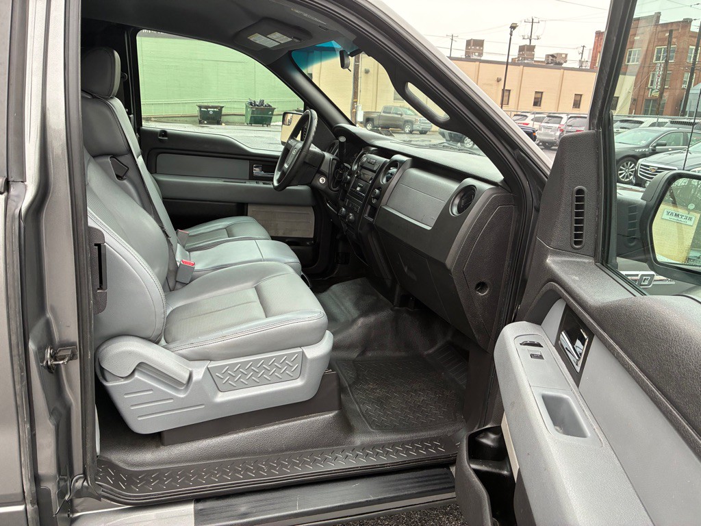 2013 Ford F-150 Image 9