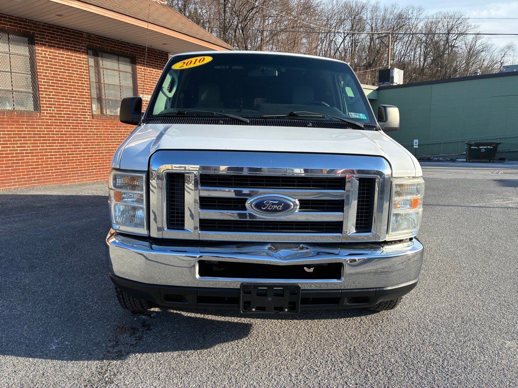 2010 Ford Econoline Image 7