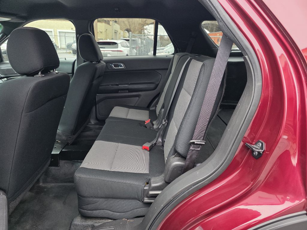 2015 Ford Explorer Image 13