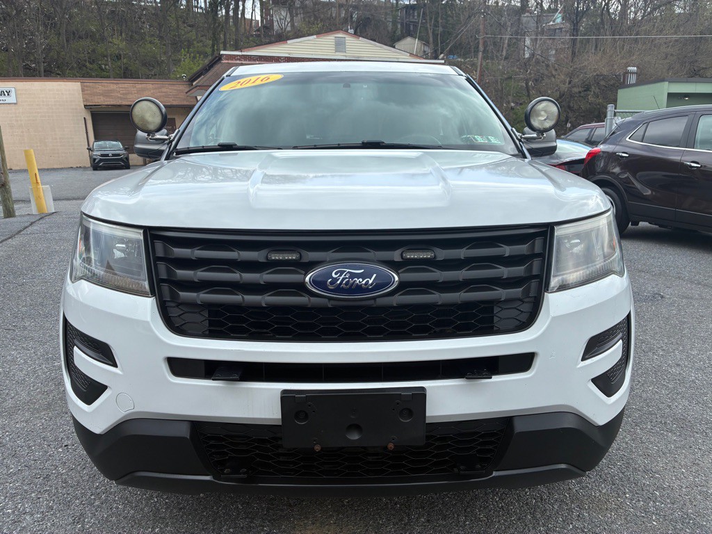 2016 Ford Explorer Image 8