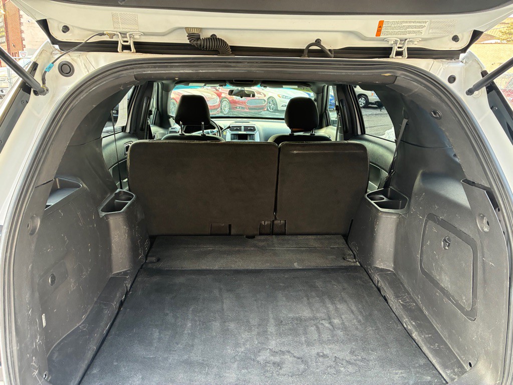2015 Ford Explorer Image 11