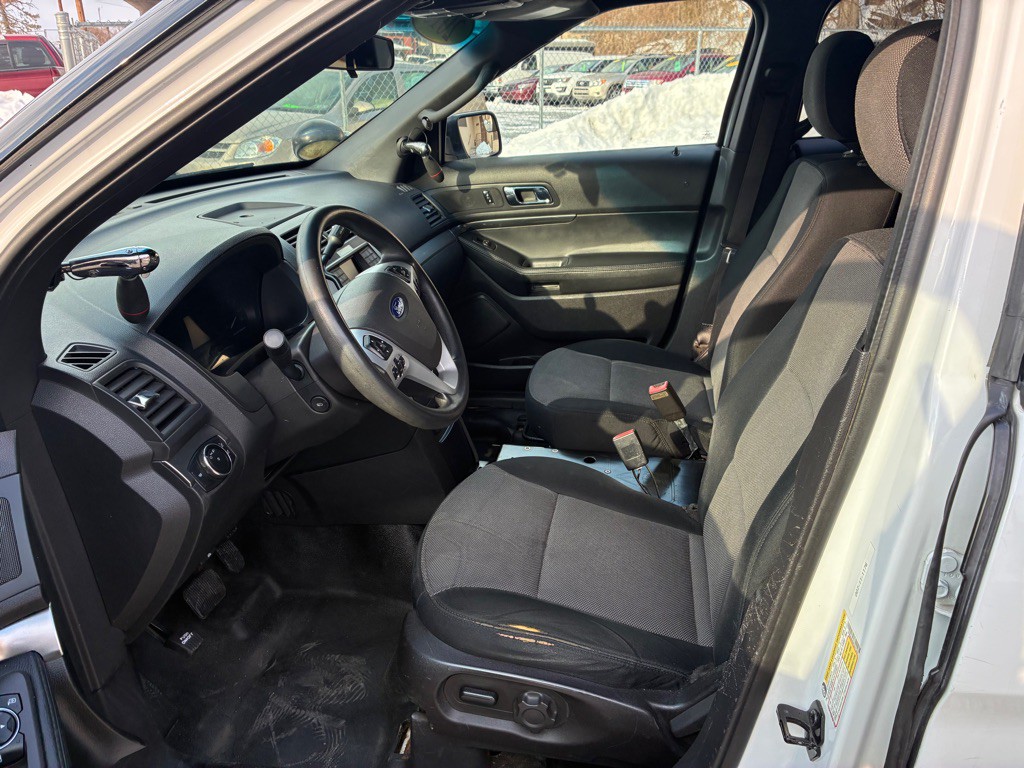 2015 Ford Explorer Image 14