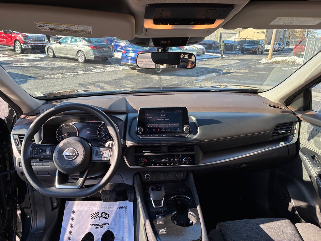 2023 Nissan Rogue Image 13