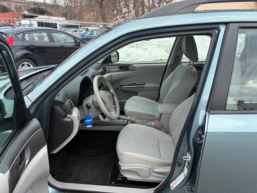 2012 Subaru Forester Image 13