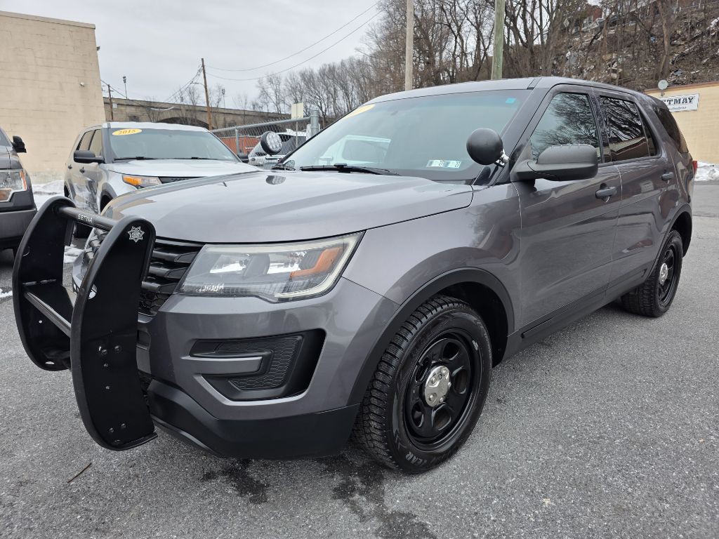 2017 Ford Explorer Image 1