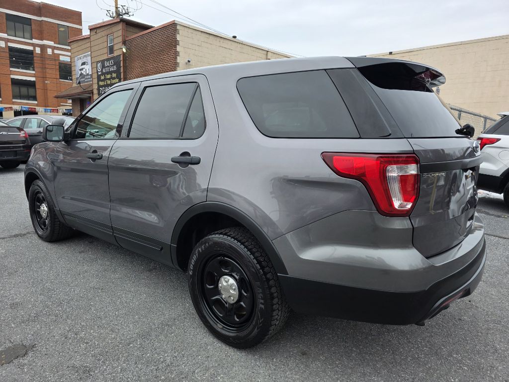 2017 Ford Explorer Image 3