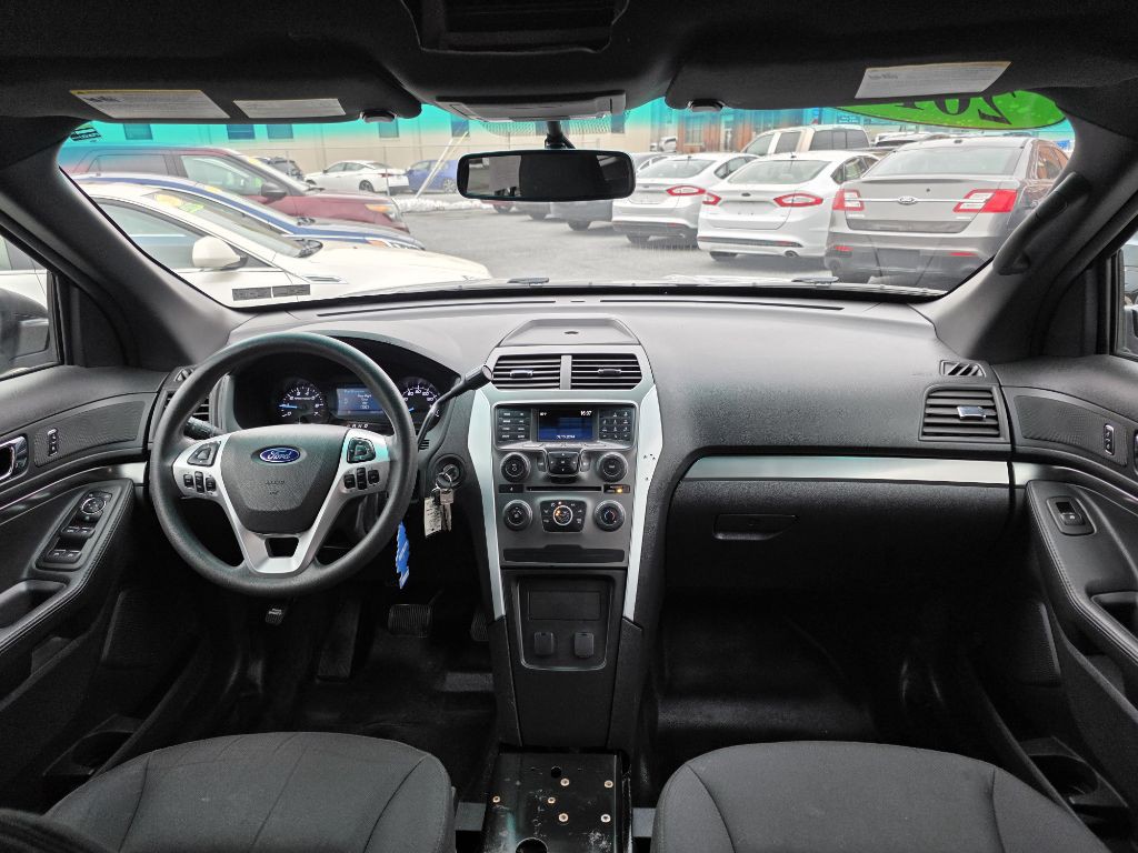 2015 Ford Explorer Image 10