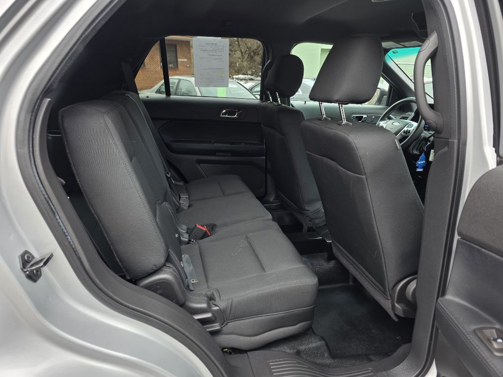 2015 Ford Explorer Image 11