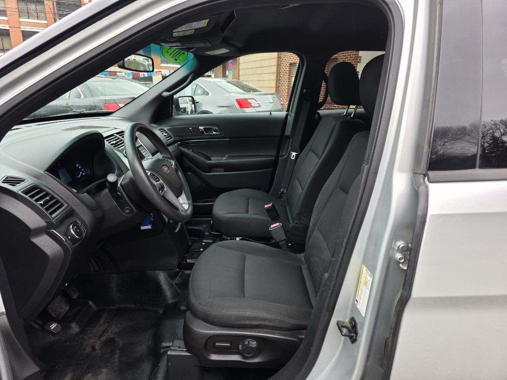 2015 Ford Explorer Image 15