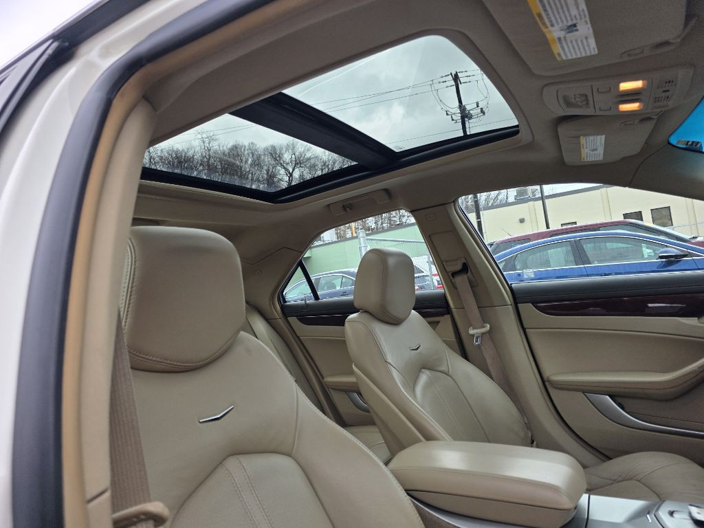 2009 Cadillac CTS Image 9