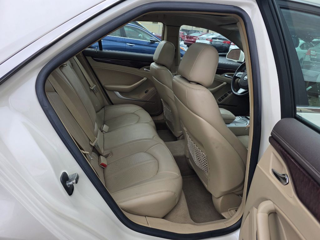 2009 Cadillac CTS Image 12