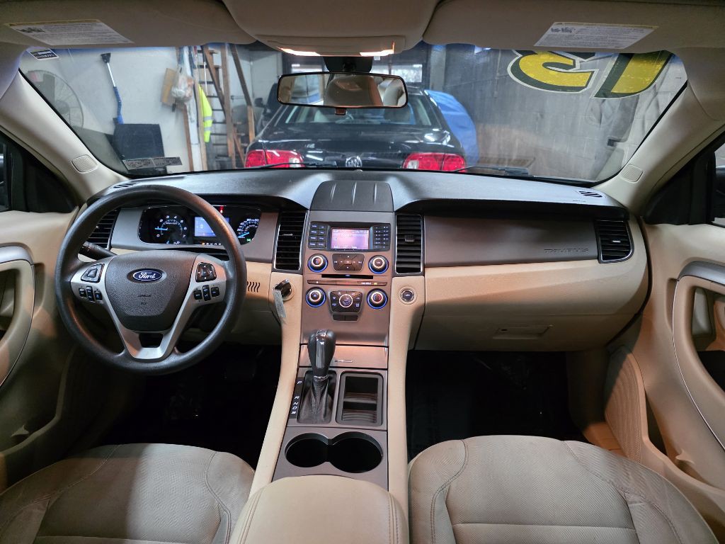 2013 Ford Taurus Image 12