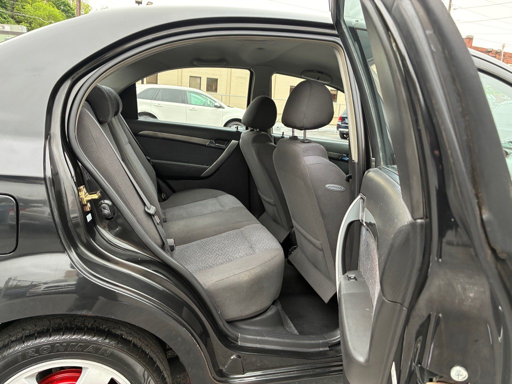 2007 Chevrolet Aveo Image 10