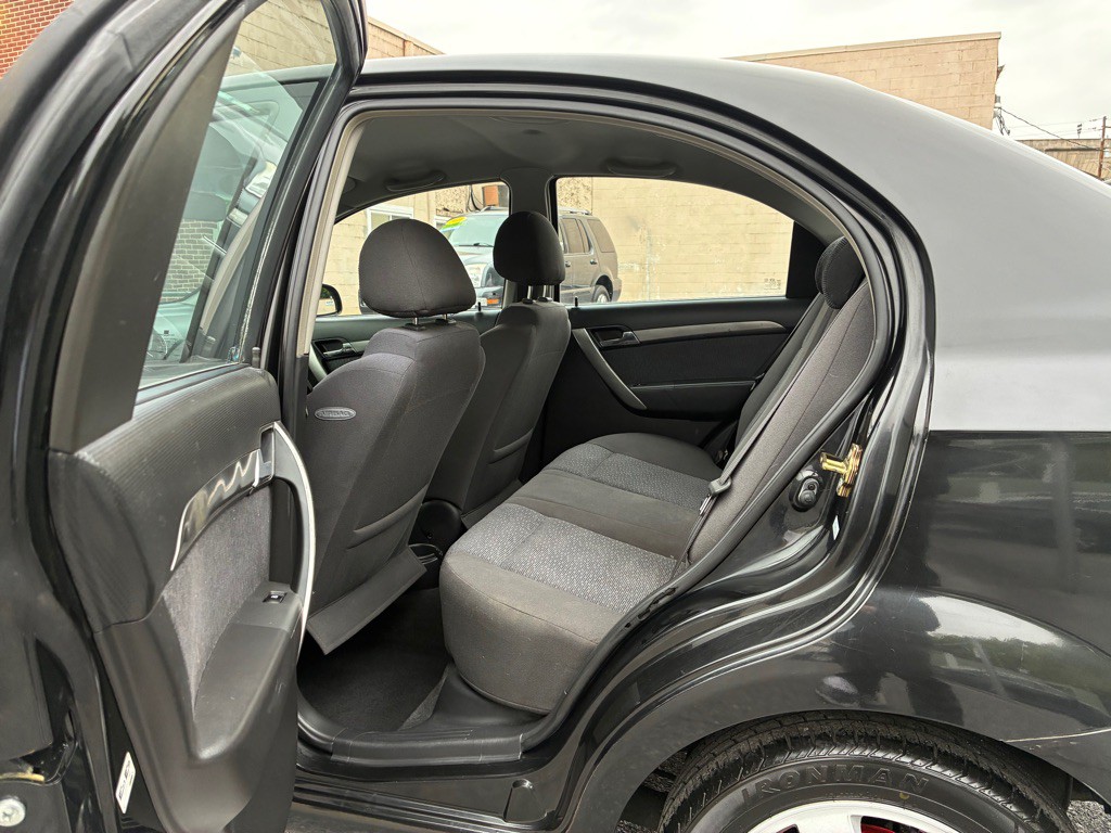 2007 Chevrolet Aveo Image 12