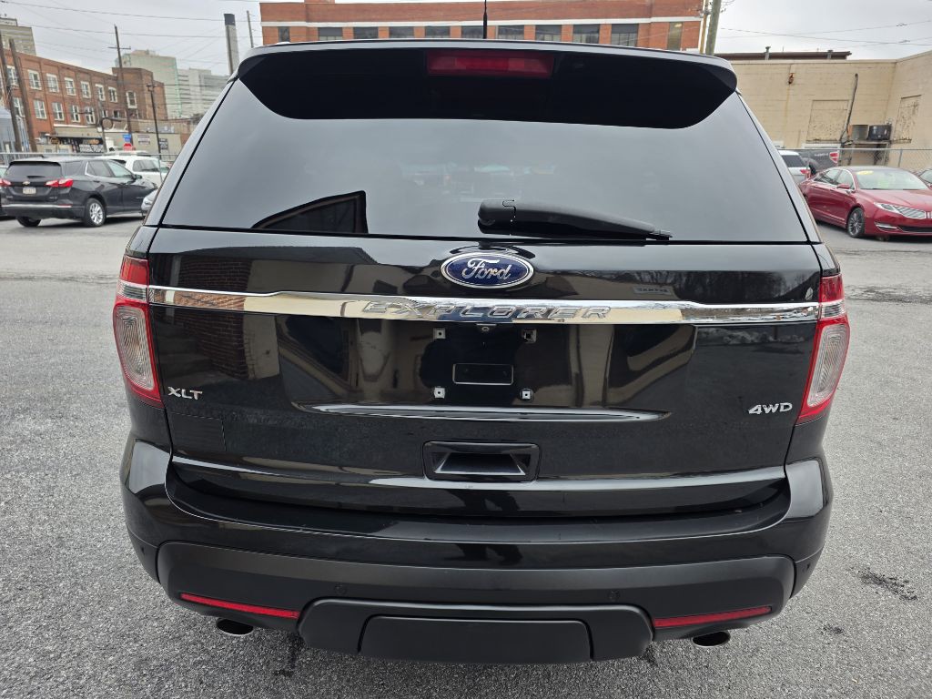 2015 Ford Explorer Image 4