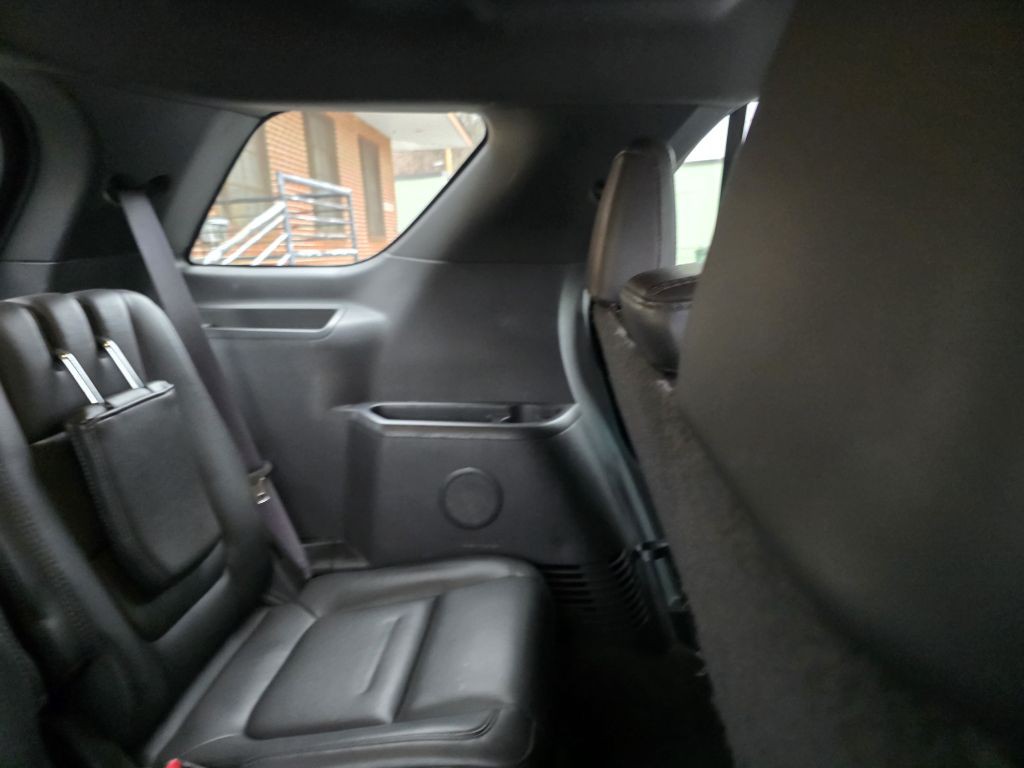 2015 Ford Explorer Image 10