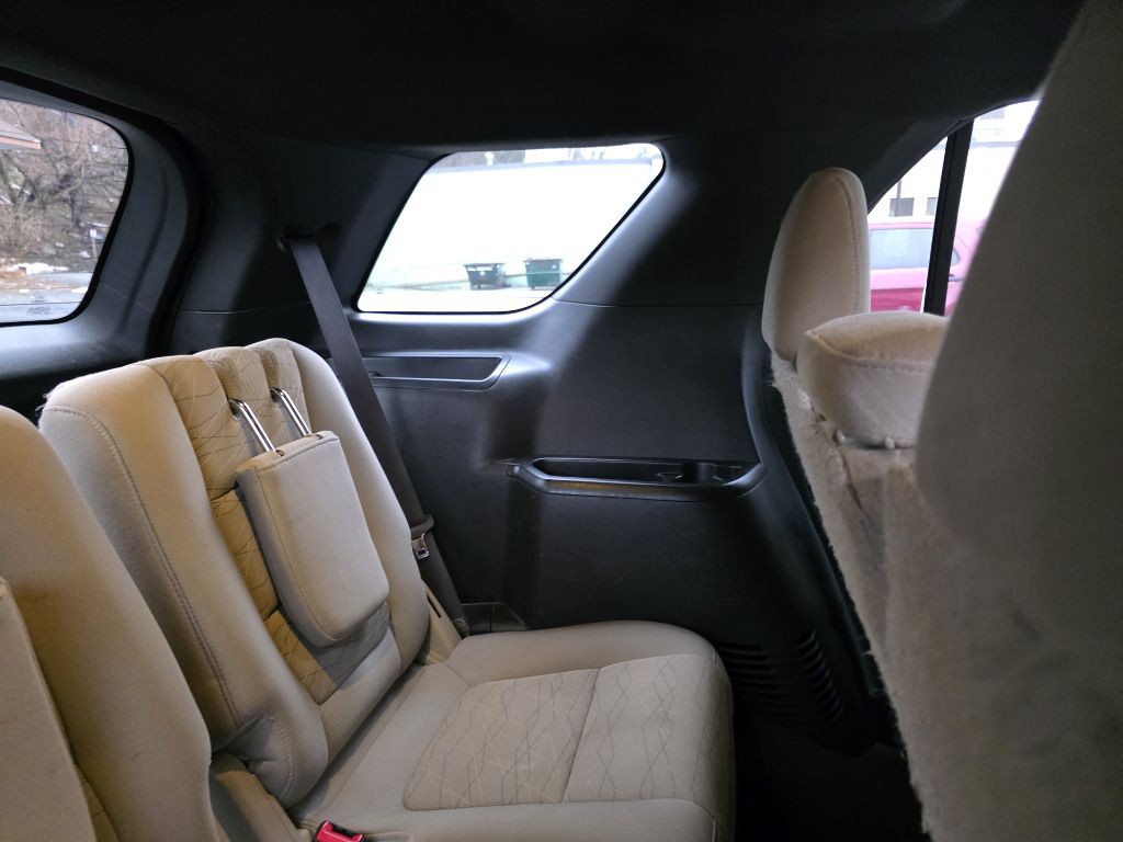 2014 Ford Explorer Image 11