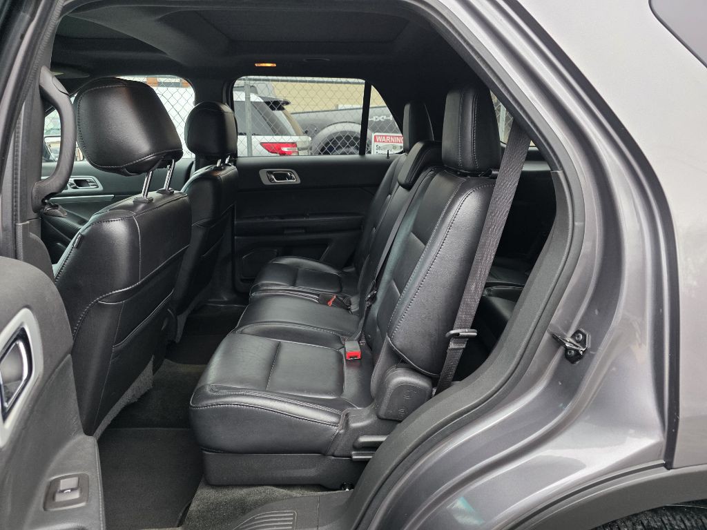 2013 Ford Explorer Image 9