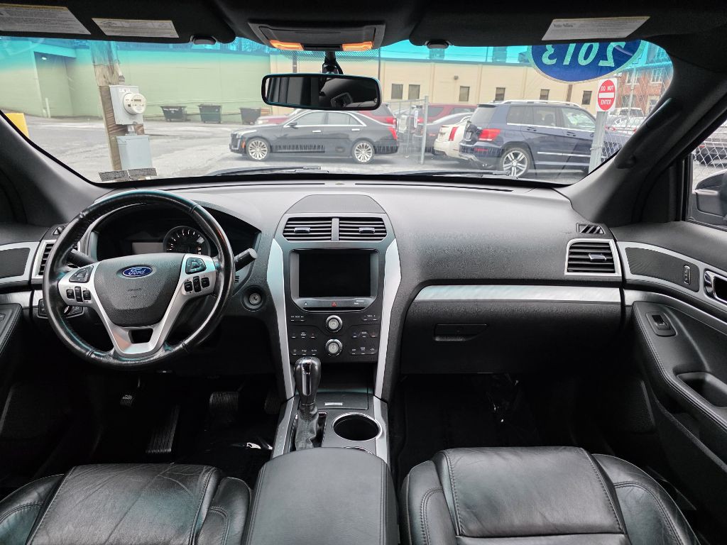 2013 Ford Explorer Image 15